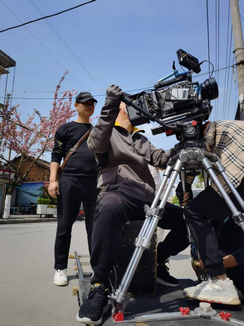 邗江区广告片拍摄：快消品牌爆款之选，网感内容适配社媒传播！